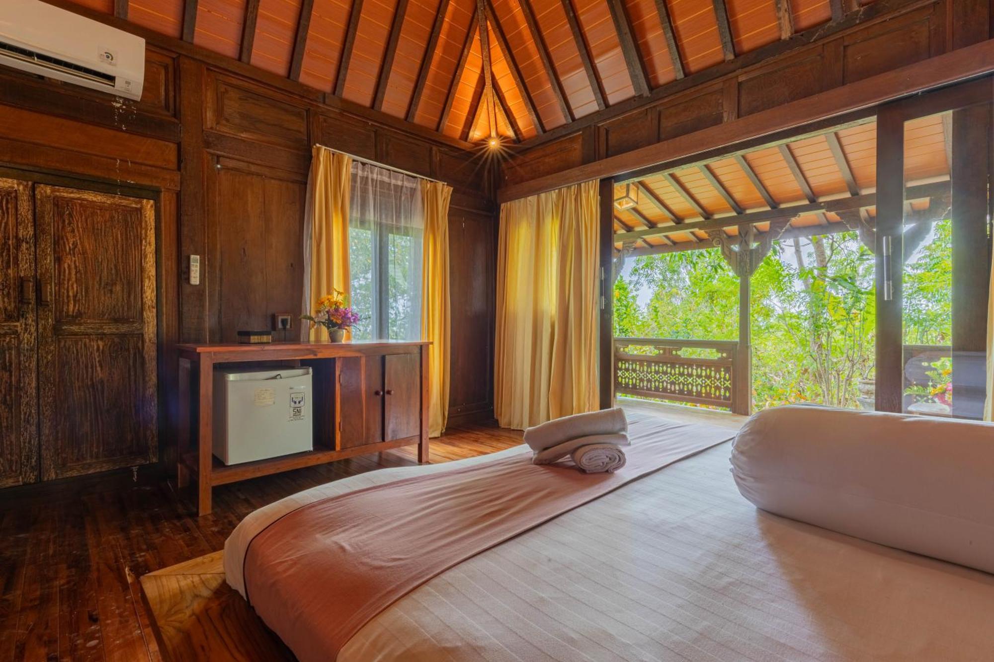 Апартаменти Annaya House Batumadeg Екстер'єр фото